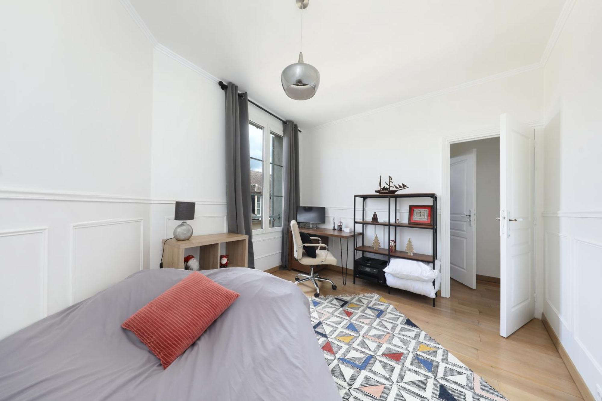 Charmant Appartement Dans Le Centre Ville, A 2 Minutes Du Palais Compiègne Buitenkant foto